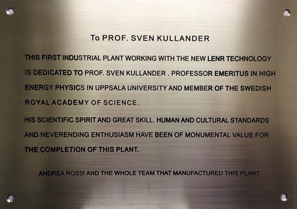 PHOTO-KULLANDER-PLATE-ON-1-MW